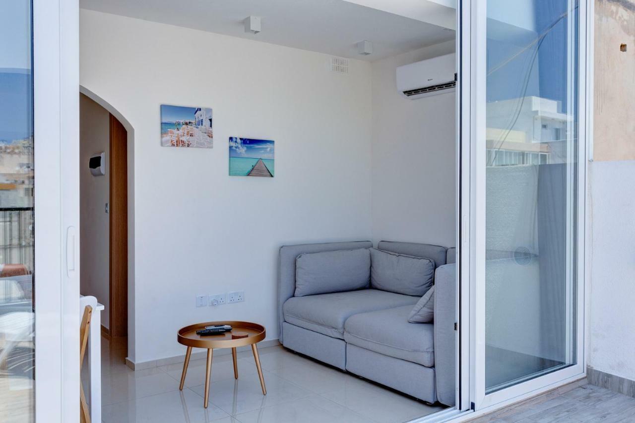 Cosy 1Br Penthouse With Terrace, Great Location Apartment Gzira Exterior photo